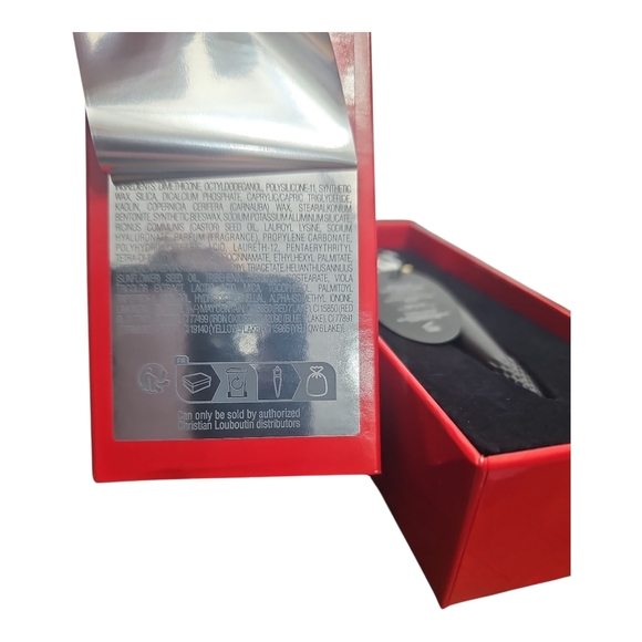 Authentic Christian Louboutin Rouge Louboutin Lipstick Velvet Matte NEW - Picture 10 of 10